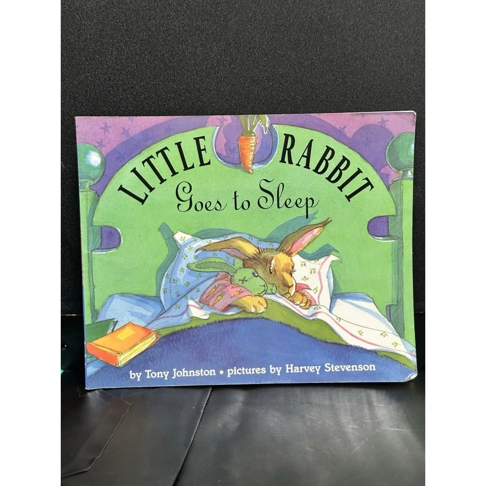 Little Rabbit‎ Goes to Sleep - Paperback By Tony Johnston - VERY GOOD